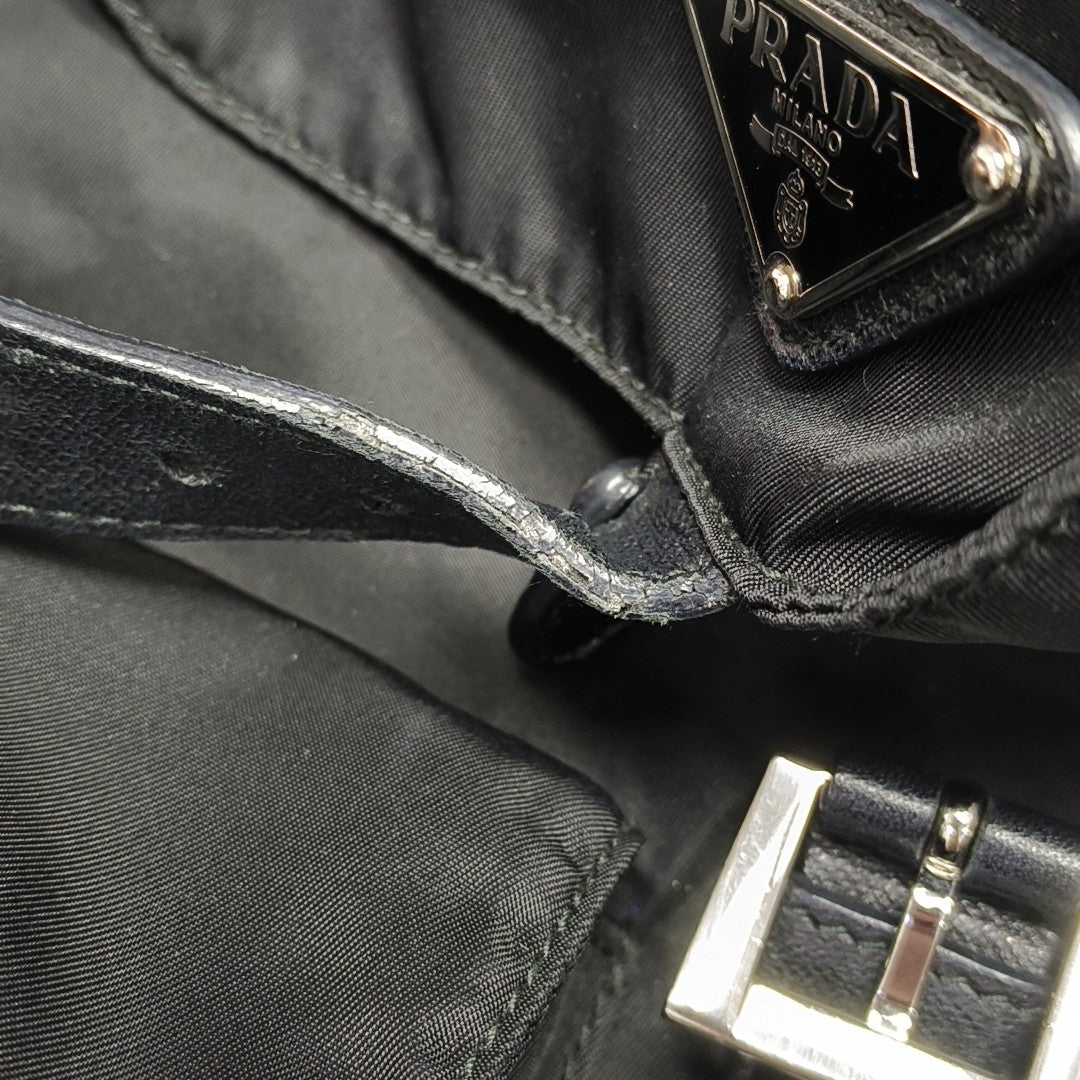 Re-Nylon Medium Nylon Black