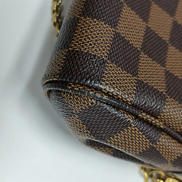 FAVORITE PM Coated Canvas Brown
