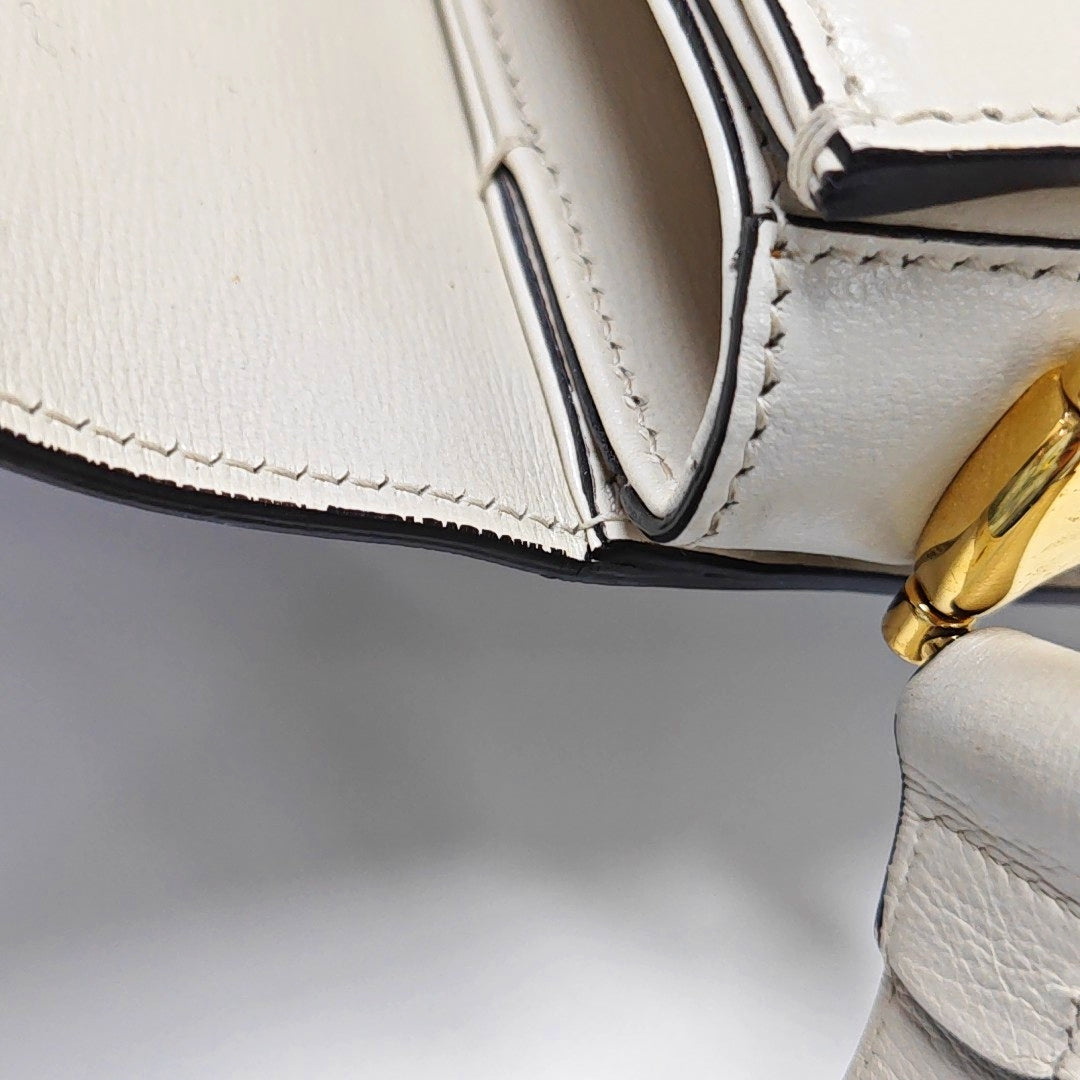 Authenticated pre-owned  Horsebit 1955 Small Calfskin White - Shoulder Bag at Looply