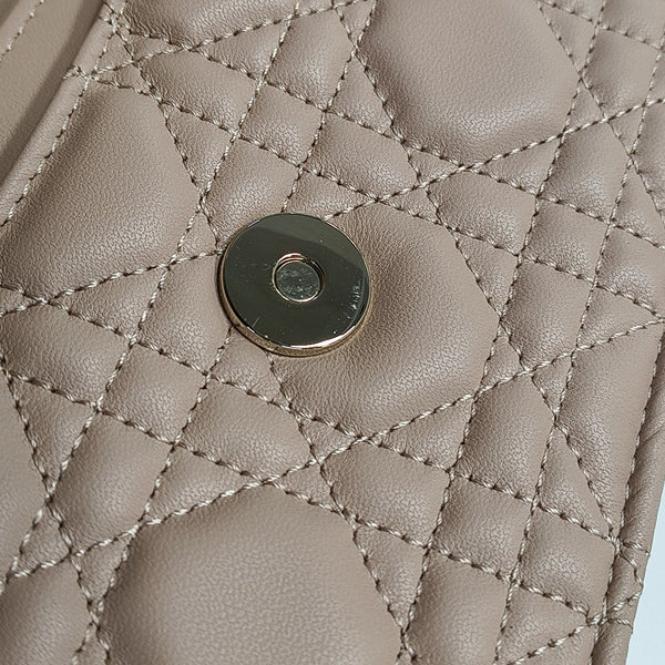Lady Dior Mini Cannage Piel de Cordero Rosa