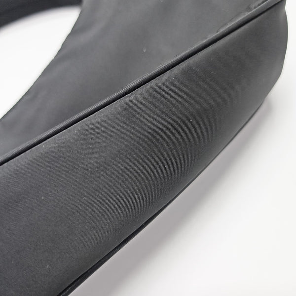 Re-Edition2000 Mini Nylon Black