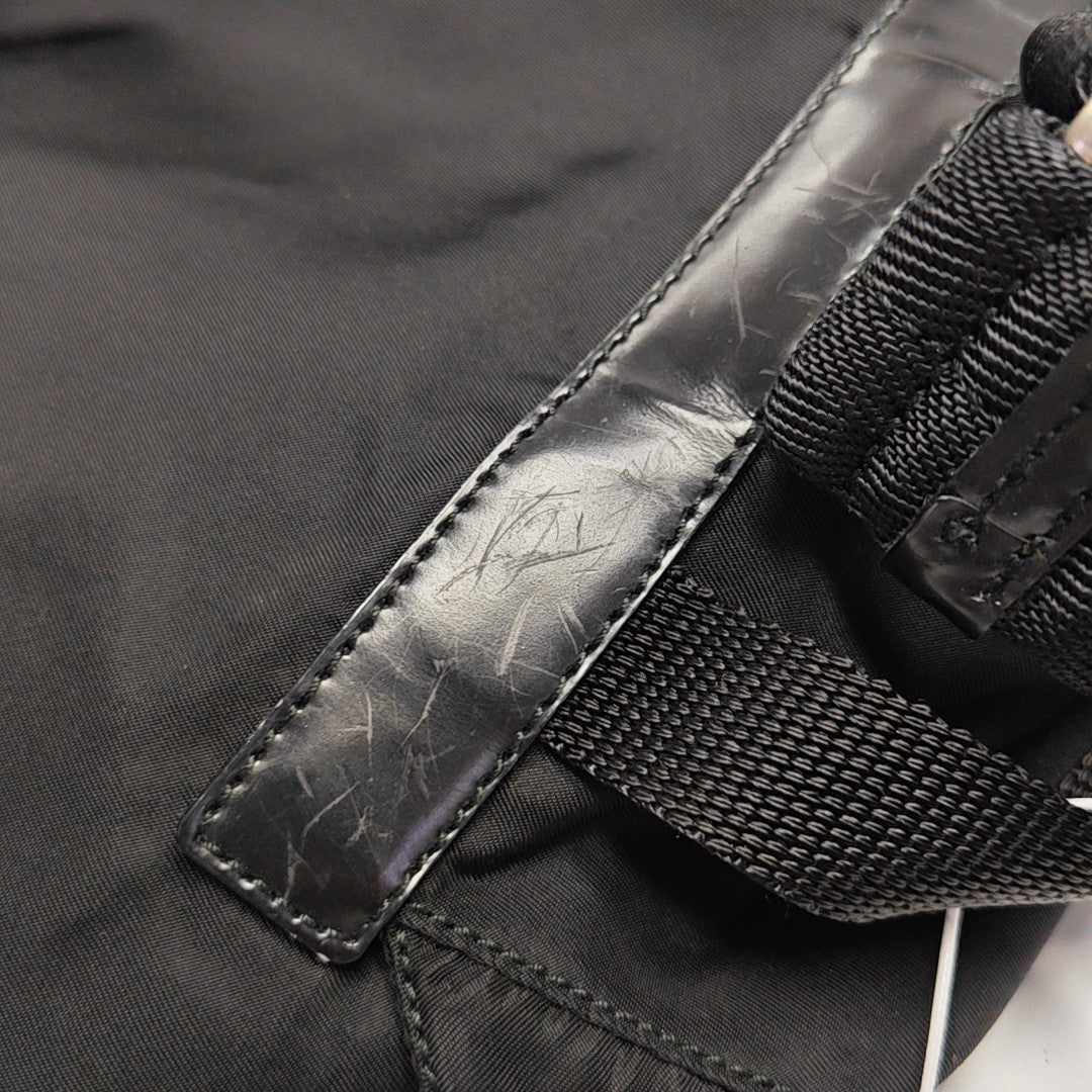 Vela Small Nylon Black