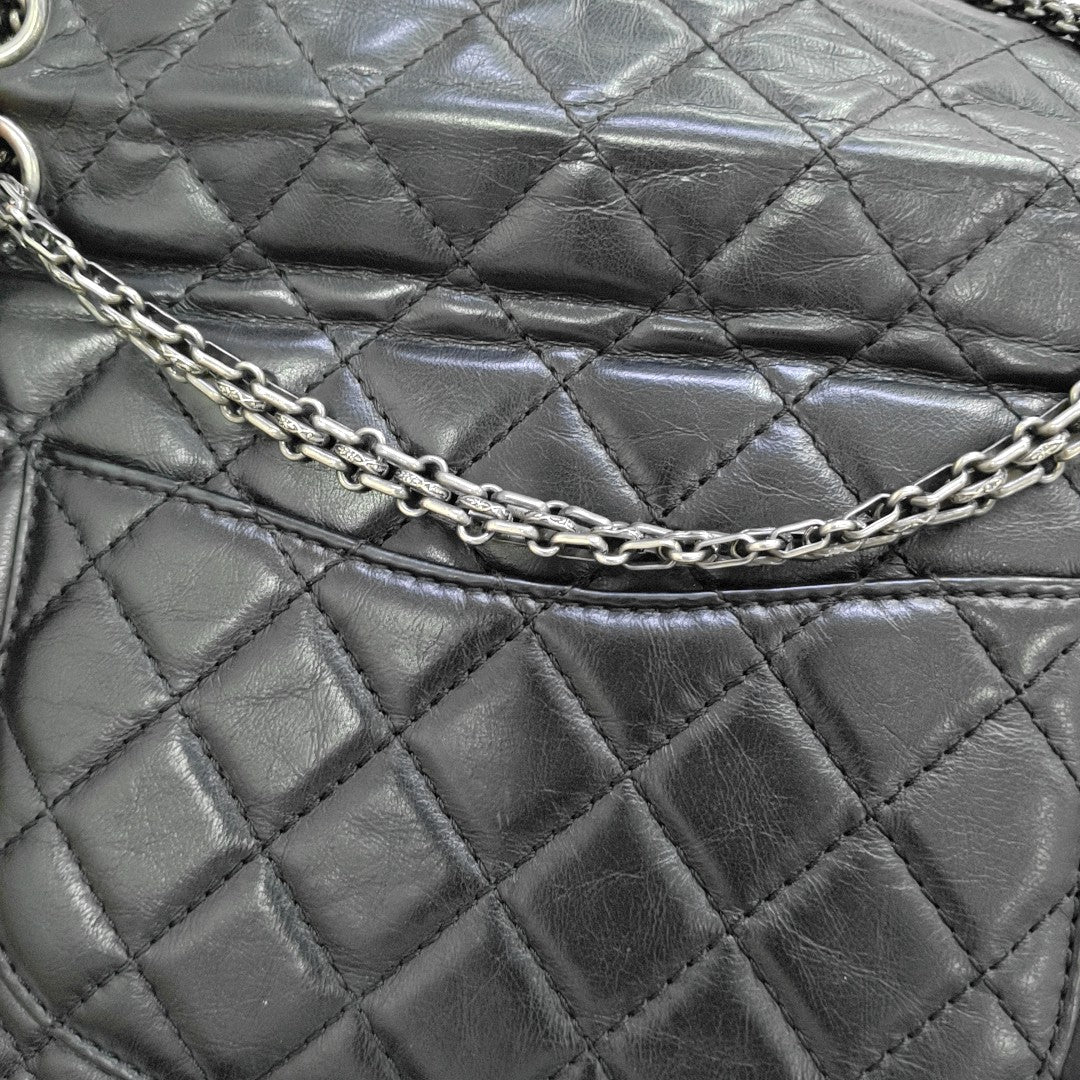 2.55 227 (jumbo) Quilted Vintage Calf Black