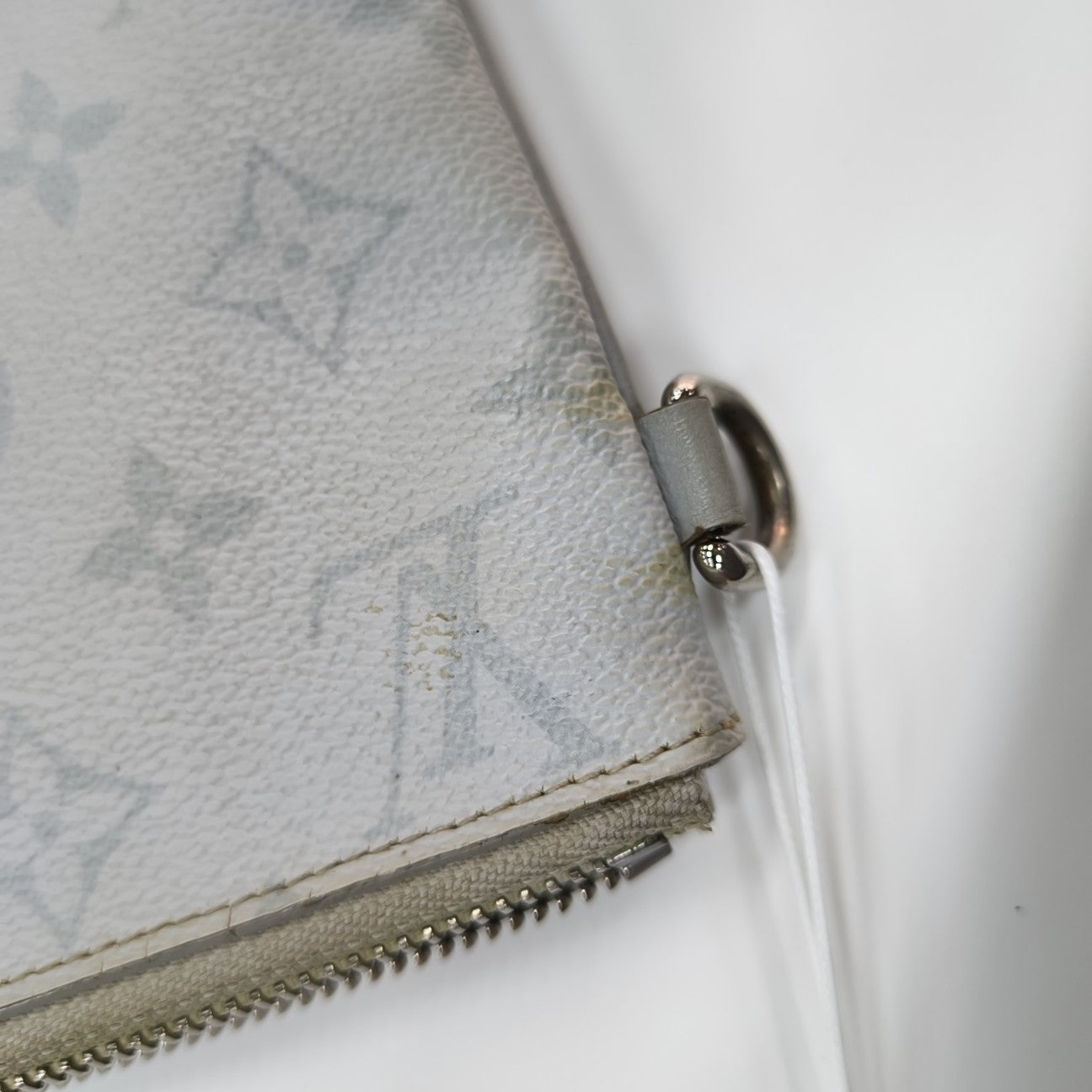 POCHETTE CHAINE GM Monogram Coated Canvas White