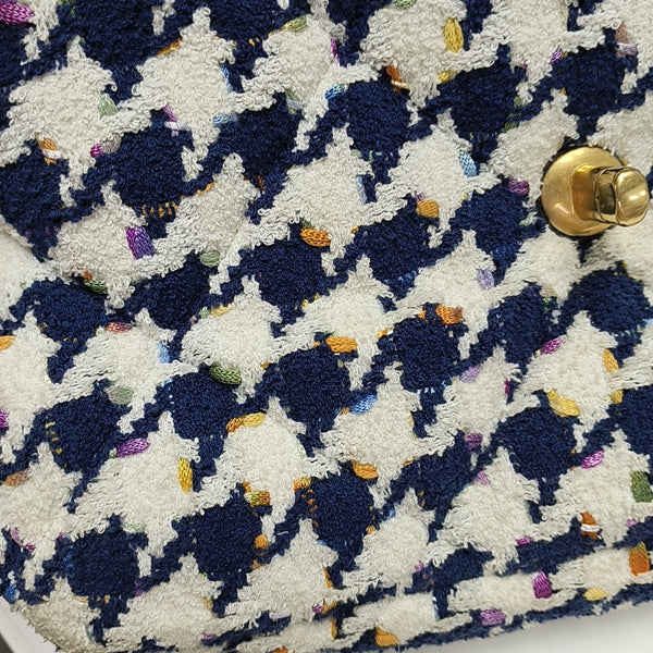 CHANEL 19 Large Quilted Fabric White