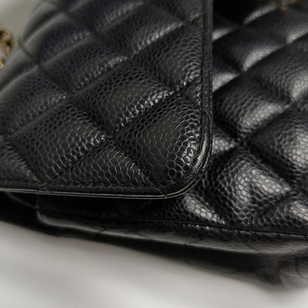 CLASSIC FLAP Medium Quilted Grained Calfskin Black
