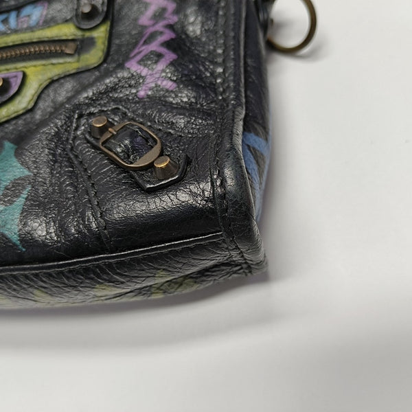 Classic Metallic Edge City Lambskin Black