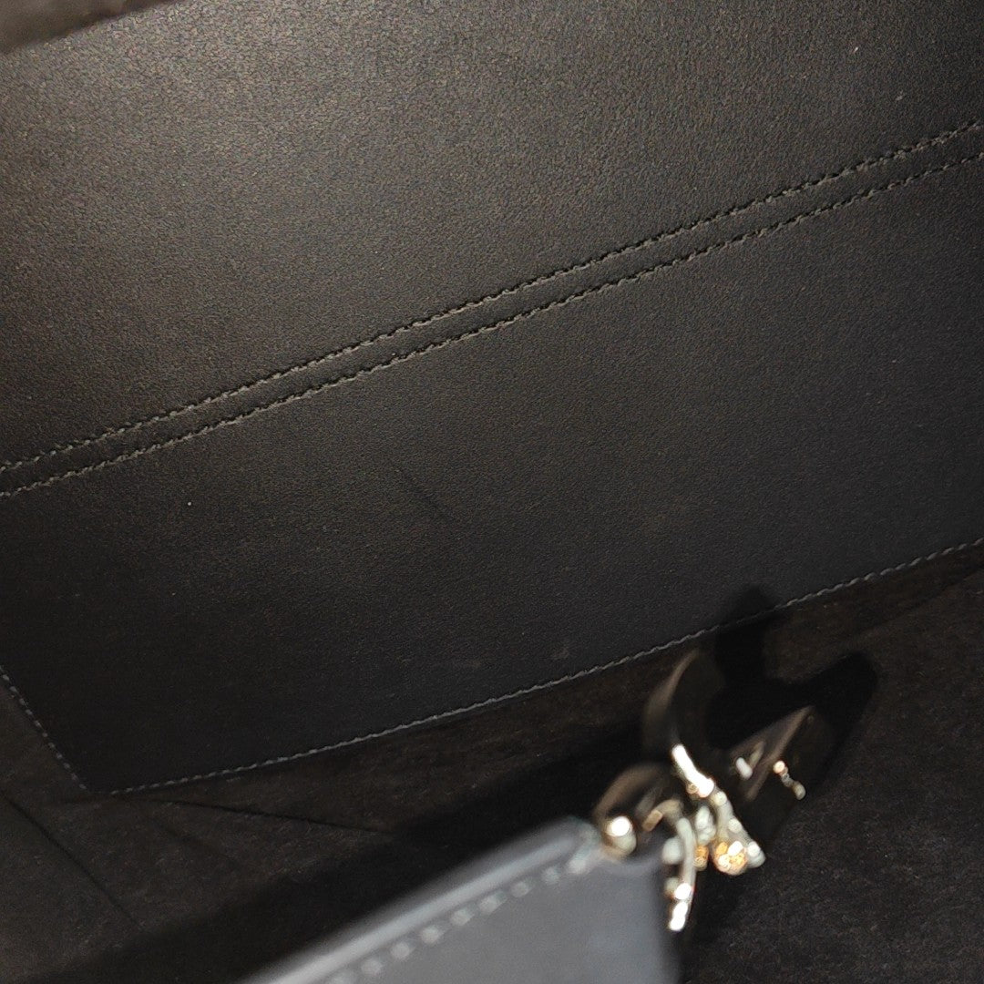 Toujours Medium Cannage Calfskin Black