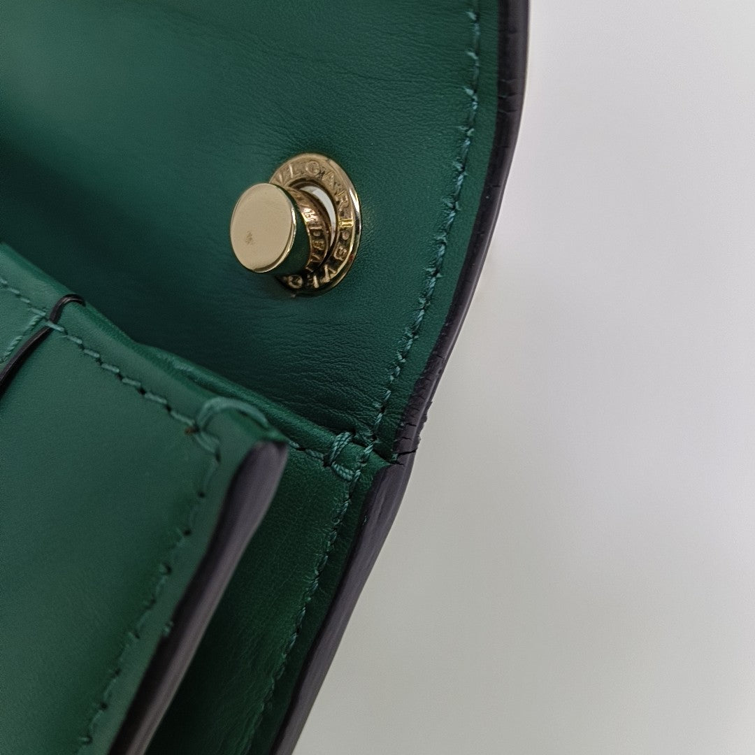 SERPENTI FOREVER Small Calfskin Green