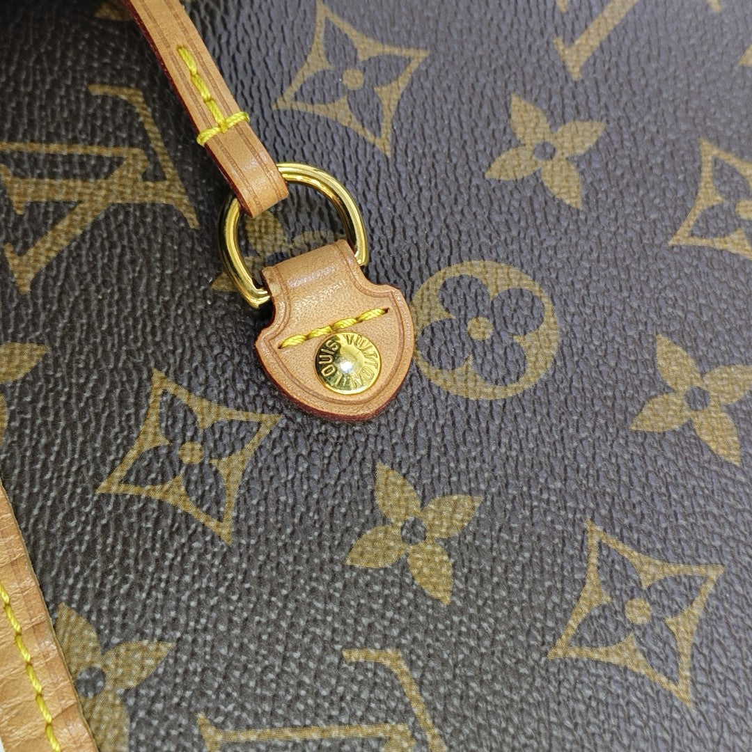 NEVERFULL MM Lona Monogram Revestida Marrón