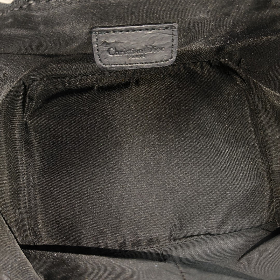Canvas Black