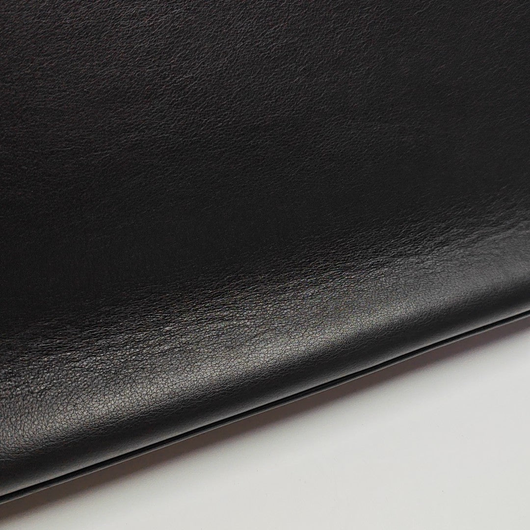 Calfskin Clutch Black