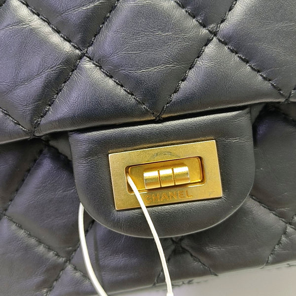 2.55 227 (jumbo) Quilted Calfskin Black