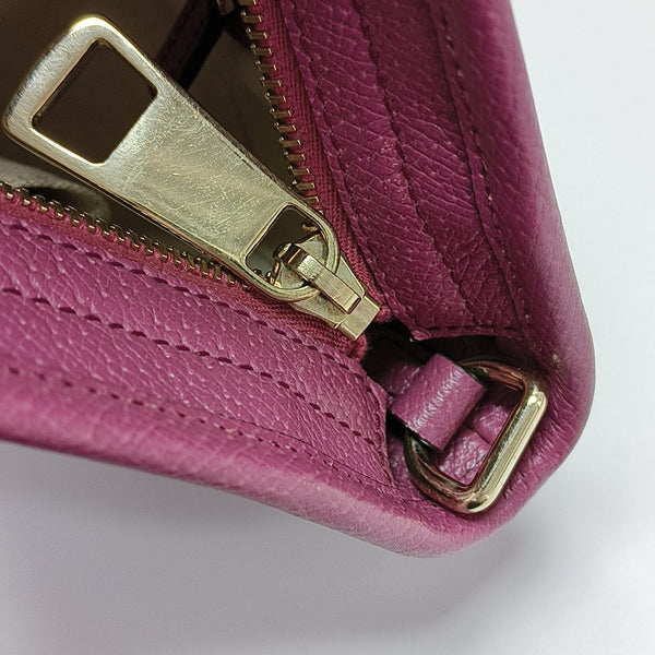 Authenticated pre-owned  Bree Monogram Canvas Beige - Shoulder Bag at Looply