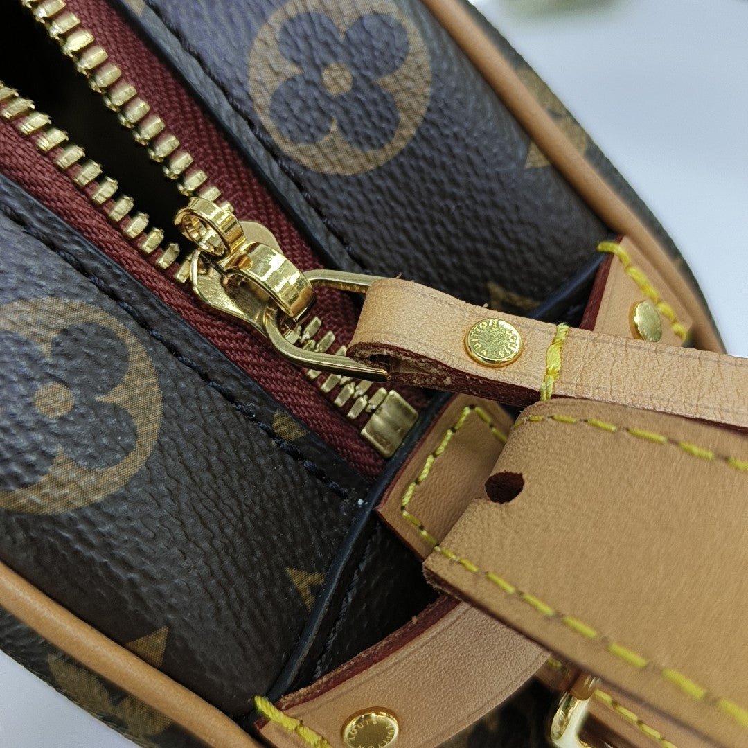 BOITE CHAPEAU MM Monogram Coated Canvas Brown
