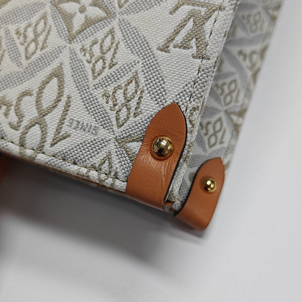 ONTHEGO MM Fabric White