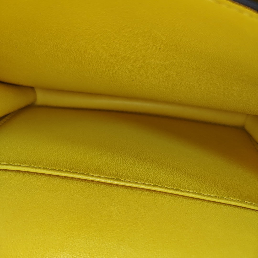 Constance 18 Epsom Yellow
