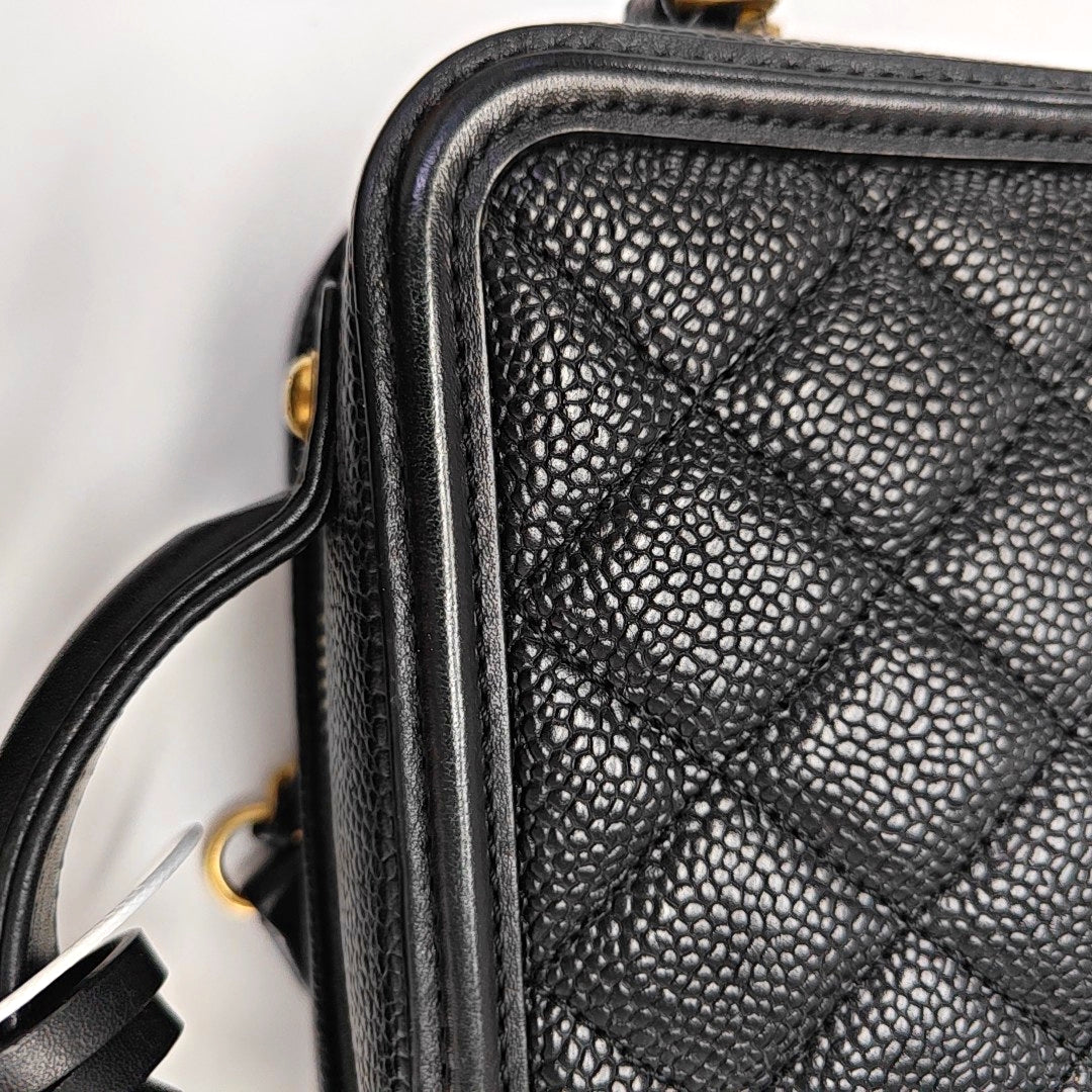 FILIGREE Small Quilted Grained Calfskin Black