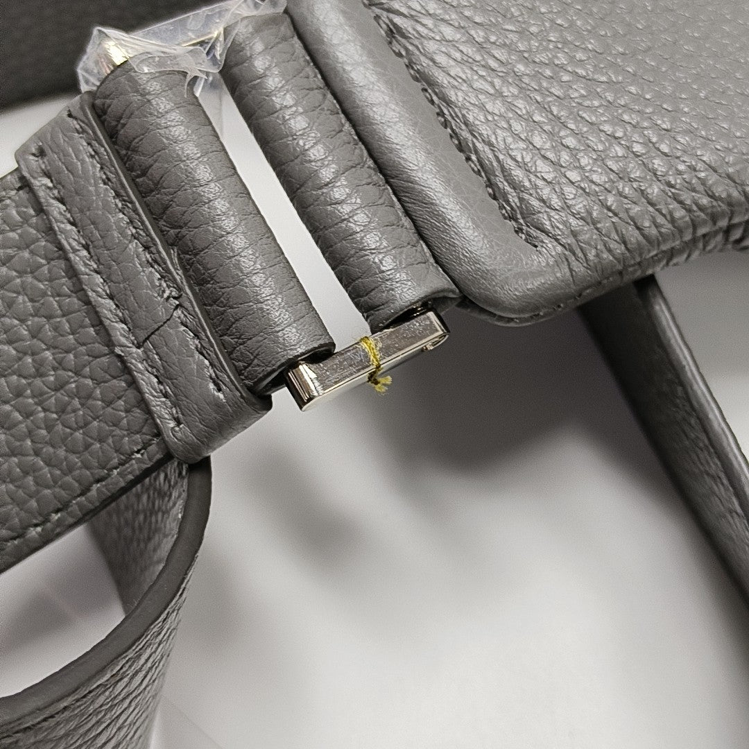 Authenticated pre-owned  Triangle Leather Gray - Belt Bag at Looply