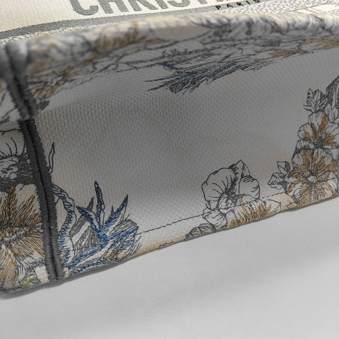 Book Tote Medium Fabric Gray