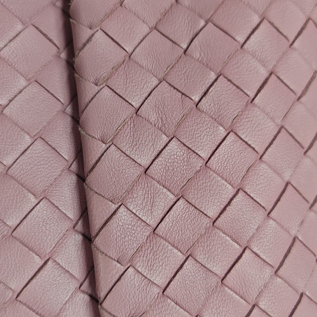 Lambskin Shoulder Bag Pink