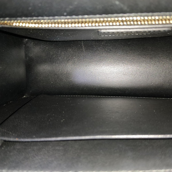 30 Montaigne Calfskin Black