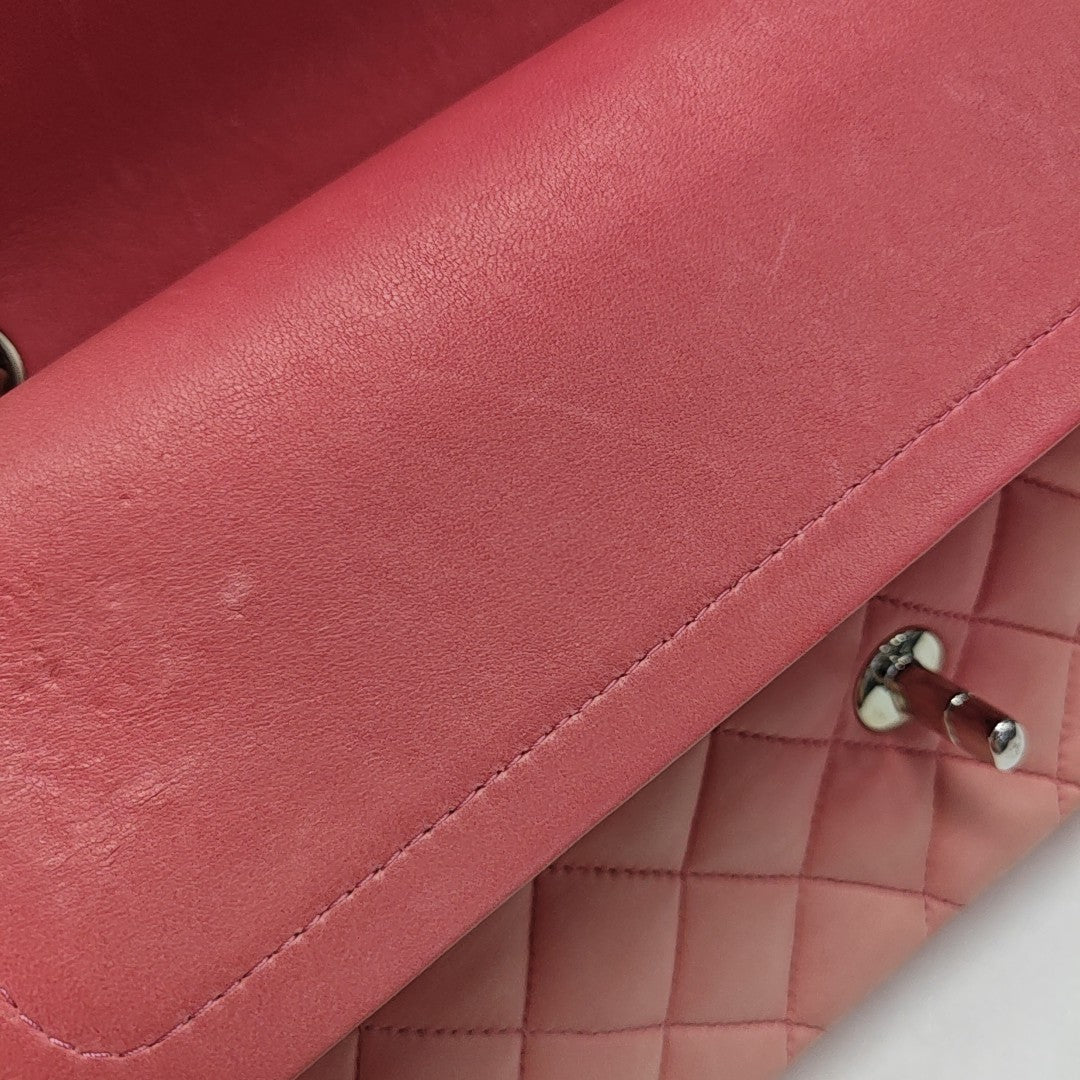 CLASSIC FLAP Small Quilted Lambskin Pink