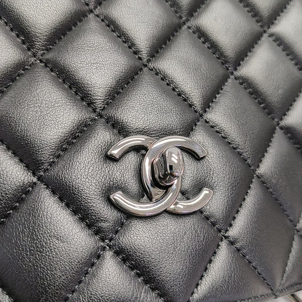 Quilted Calfskin Tote Bag Large Black