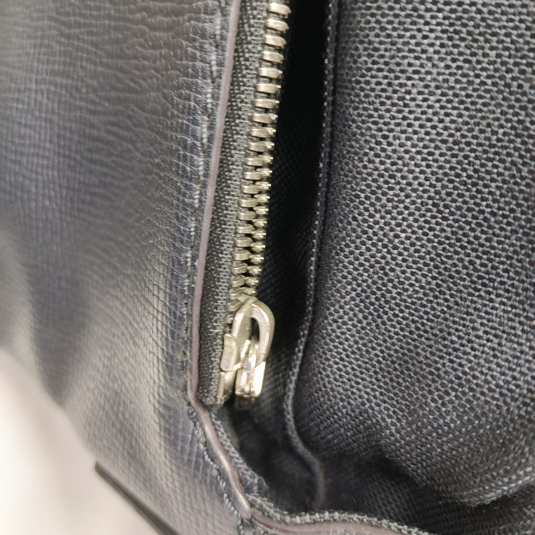 CANYON PM Calfskin Black
