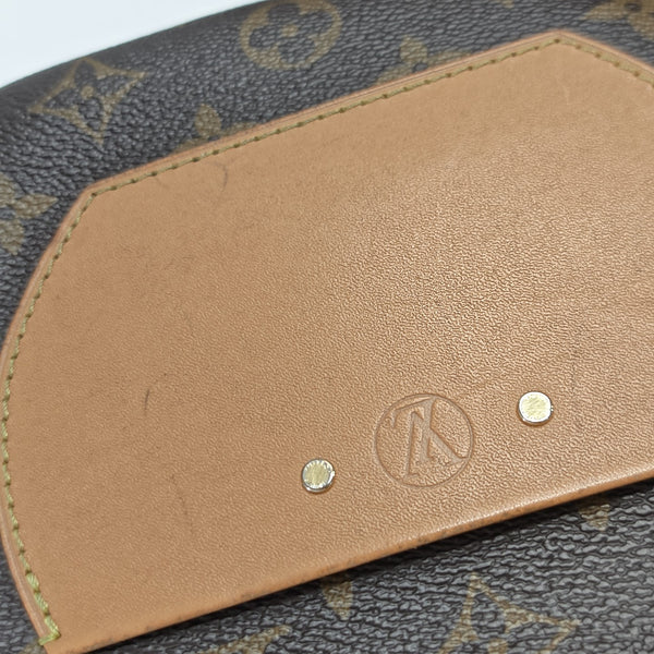 BOITE CHAPEAU MM Monogram Coated Canvas Brown