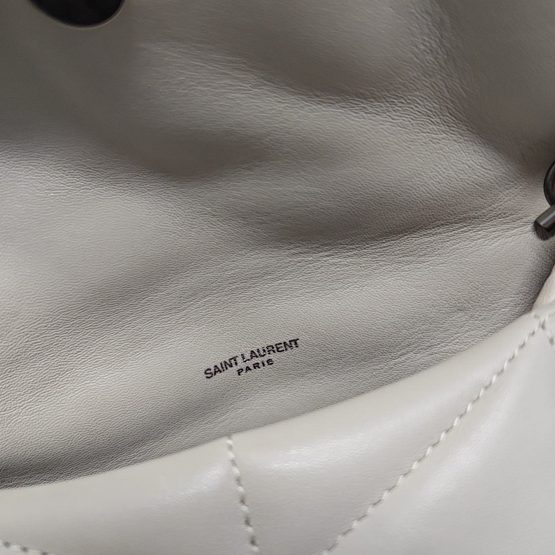 PUFFER Mini Chevron Lambskin White