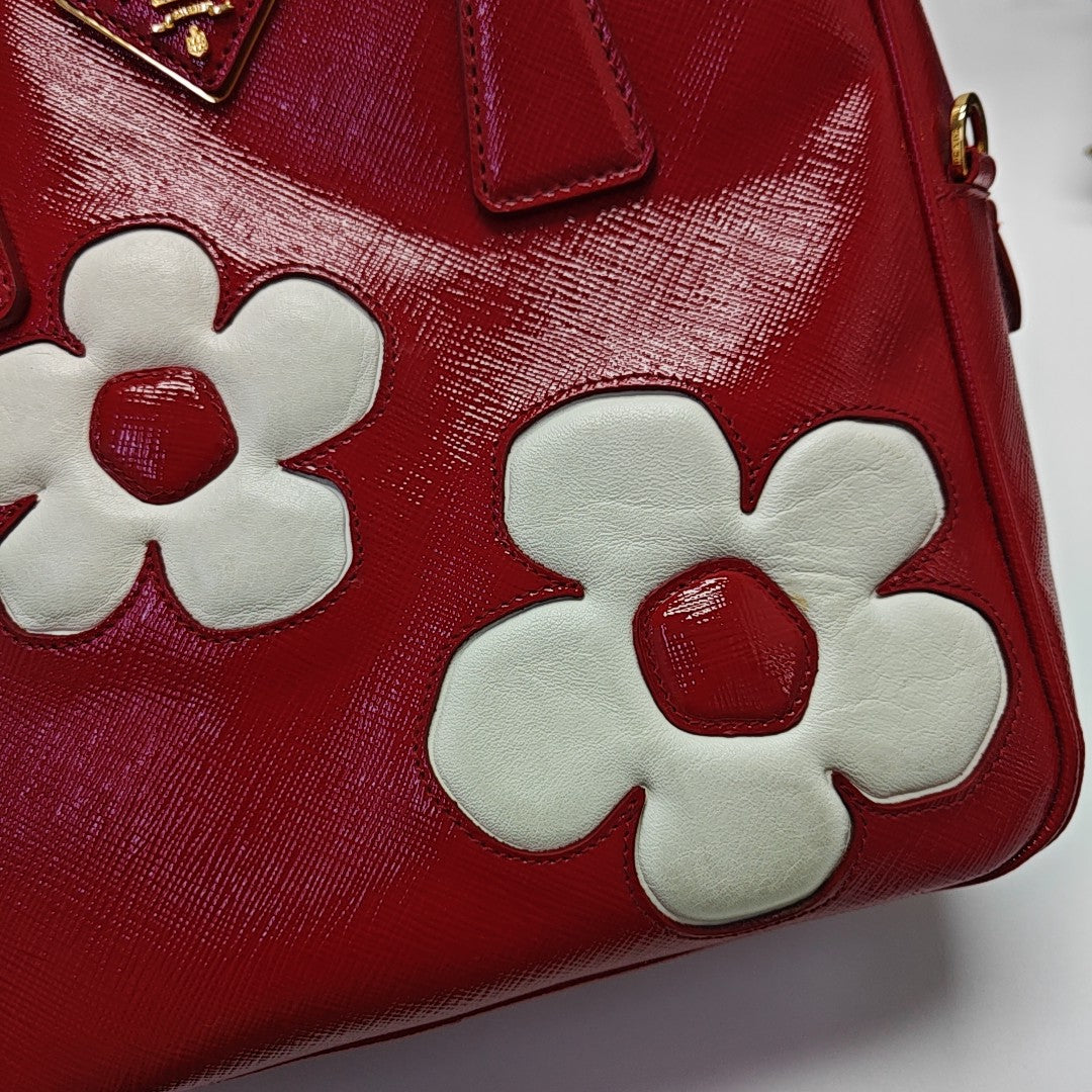 Patent Leather Shoulder Bag Red