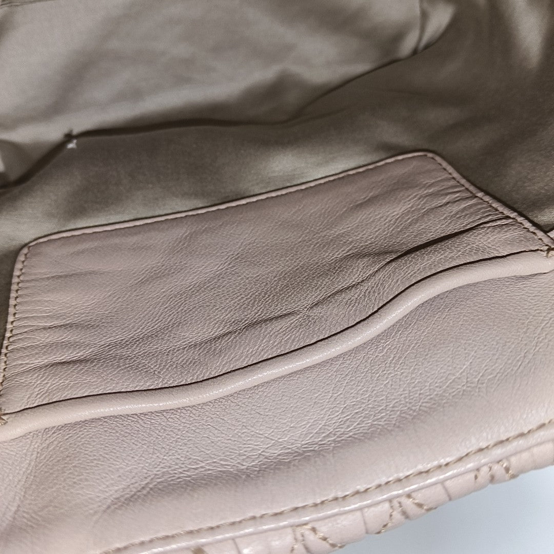 Miu Coffer Quilted Lambskin Pink