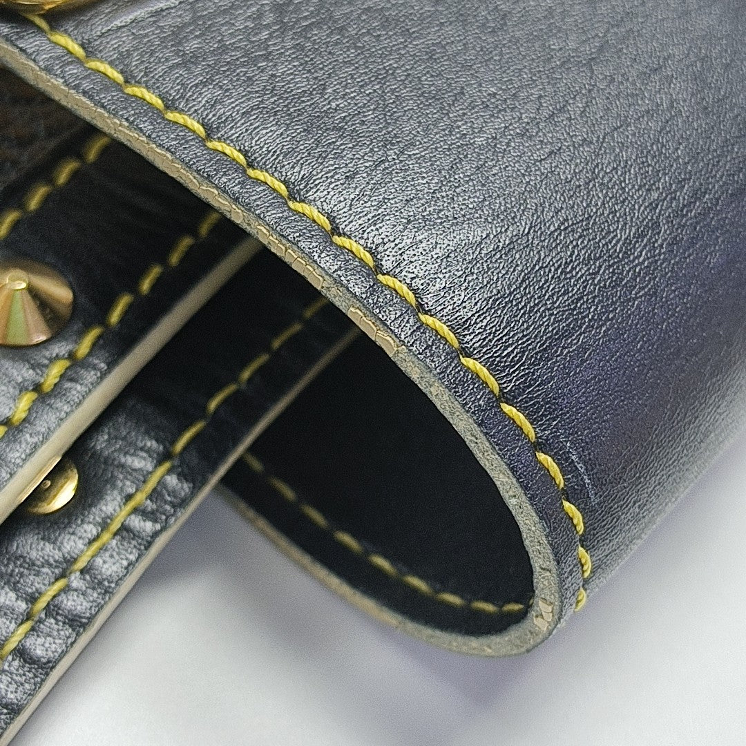 L'AFFRIOLANT Calfskin Black