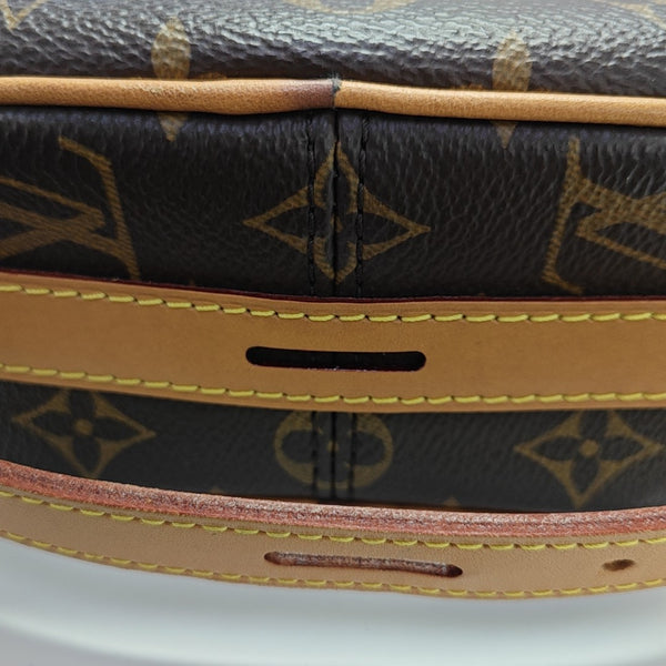 BOITE CHAPEAU MM Monogram Coated Canvas Brown