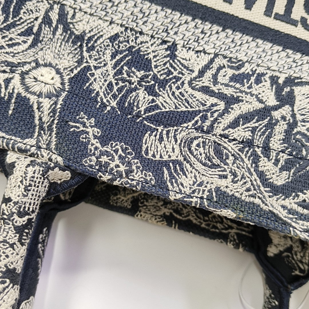 Book Tote Small Canvas Blue