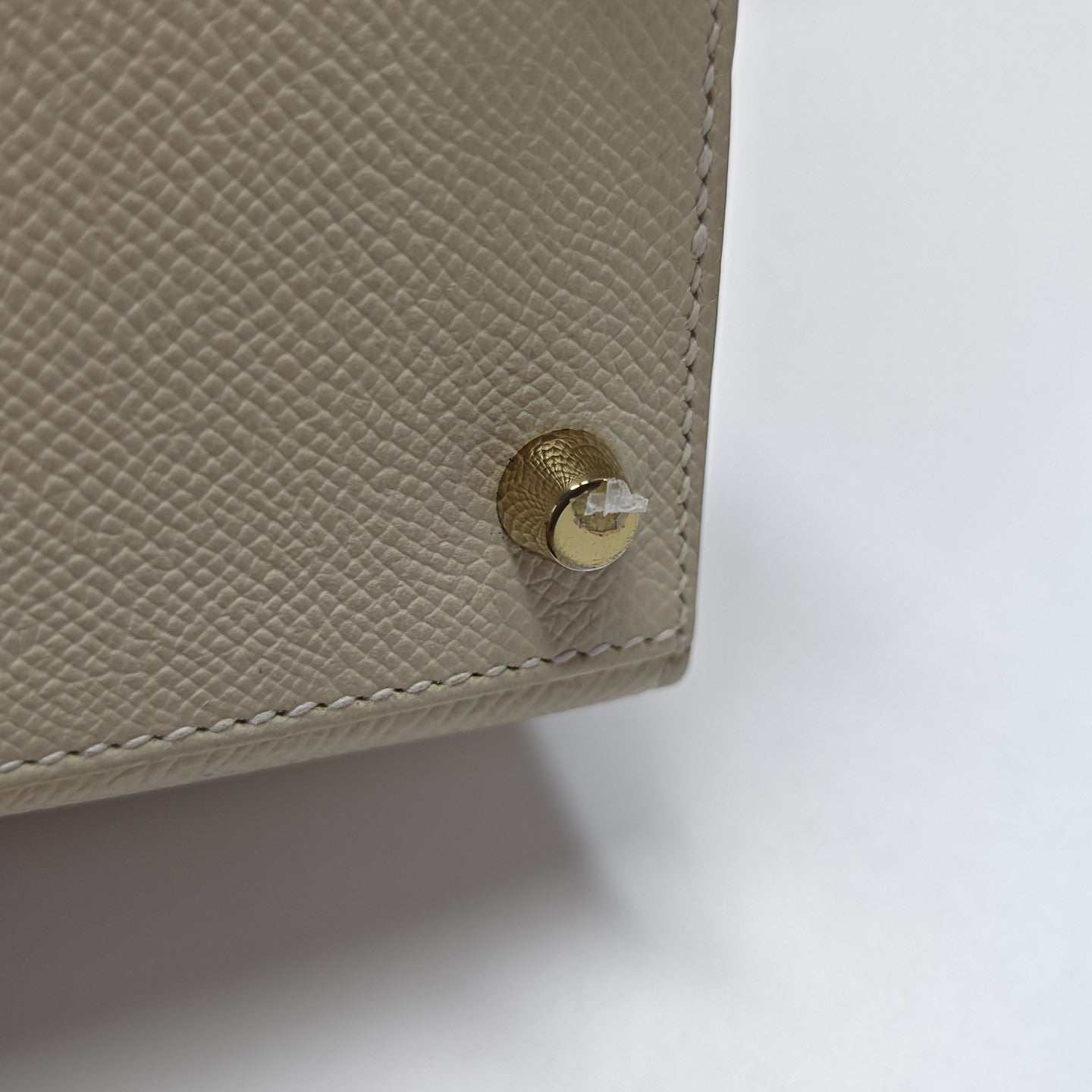 Kelly 28 Epsom White