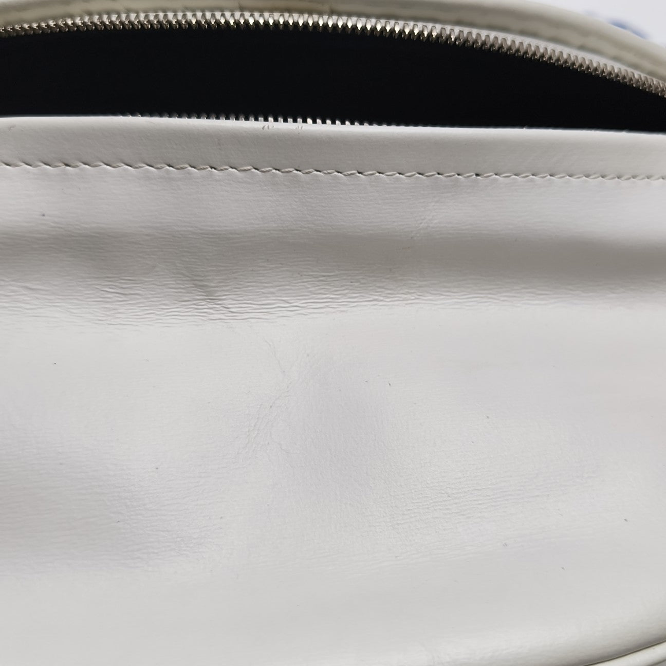 Souvenirs Calfskin White