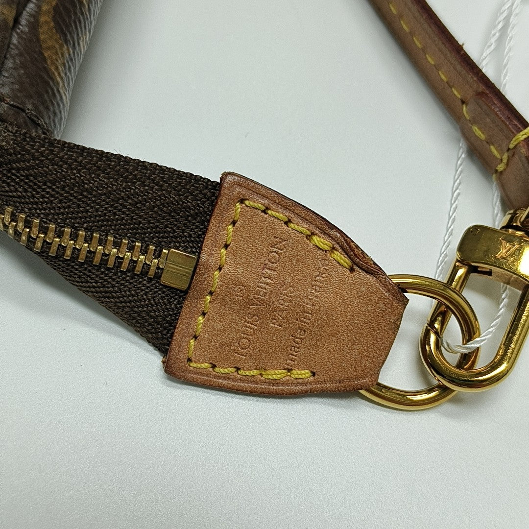 ACCESSOIRES GM Monogram Coated Canvas Brown