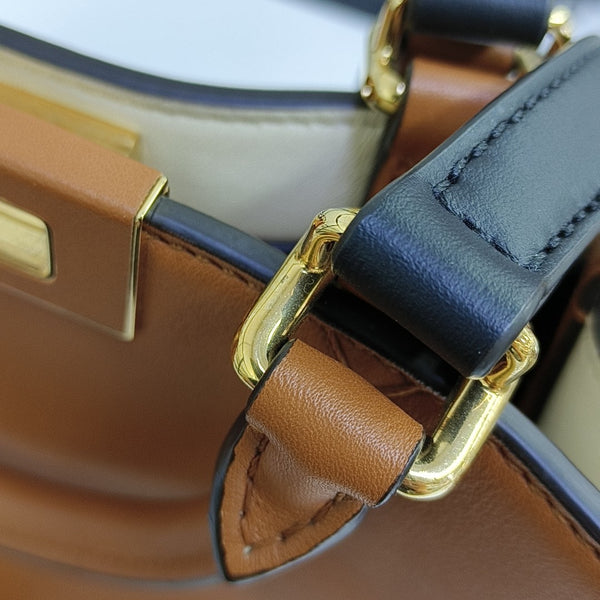 Peekaboo Large Calfskin Brown