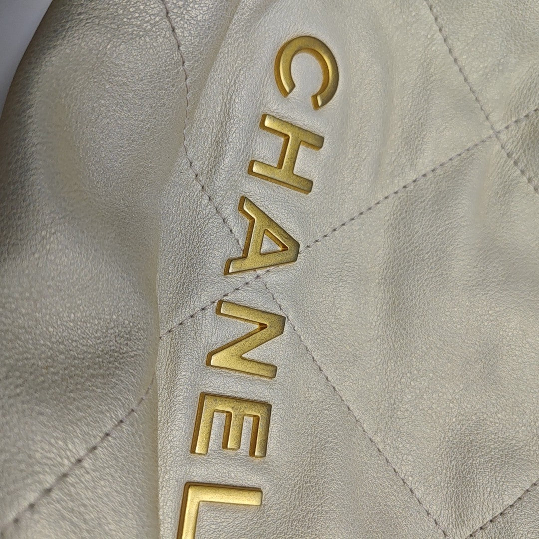 CHANEL 22 Mini Quilted Calfskin Beige