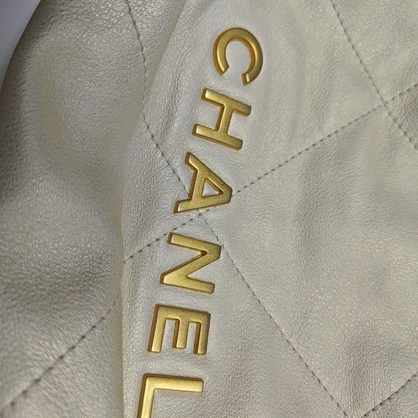 CHANEL 22 Mini Quilted Calfskin Beige