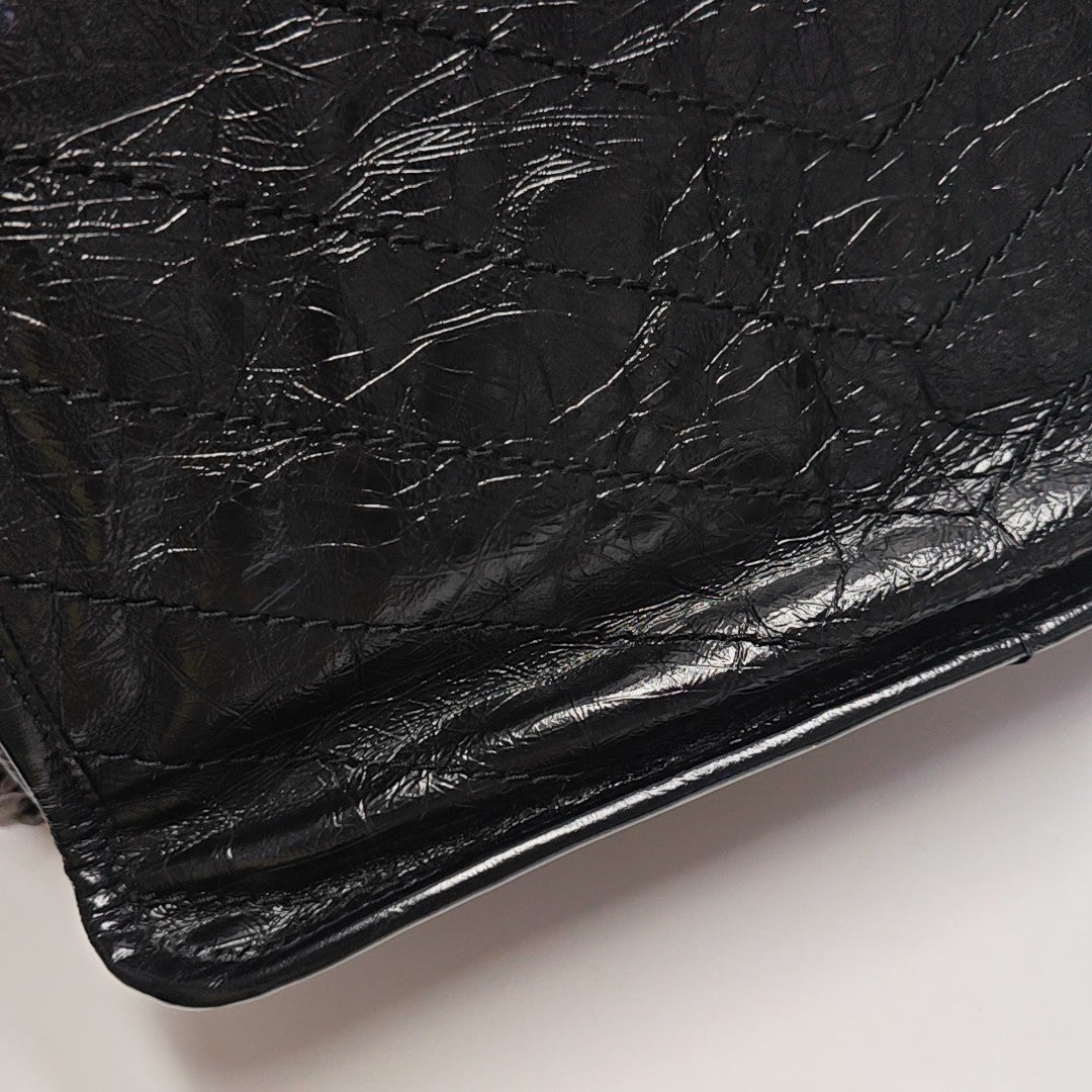 NIKI Medium Chevron Calfskin Black