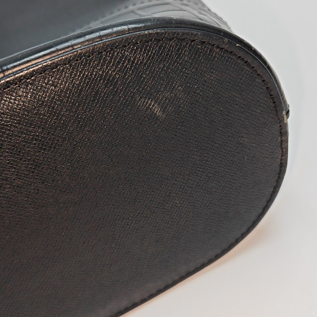 Calfskin Bucket Bag Black
