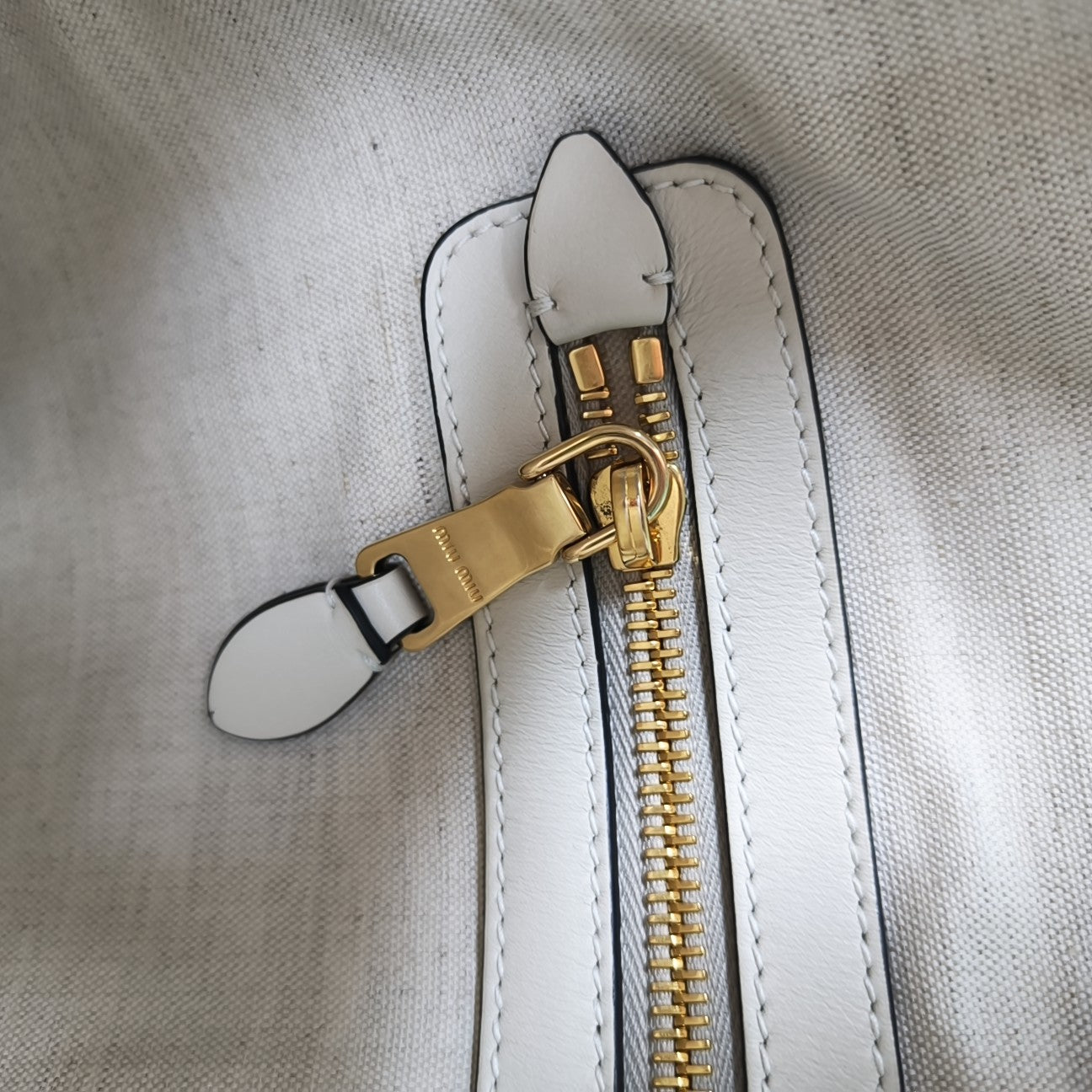 IVY Calfskin White