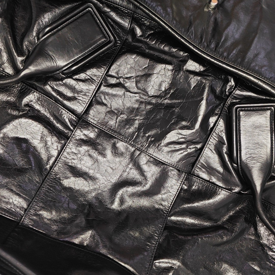 Arco Large Calfskin Black