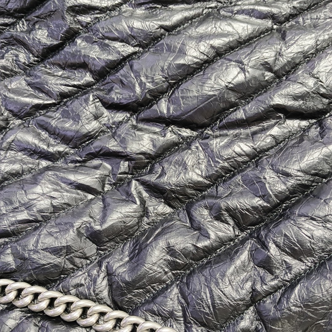 Crush Medium Quilted Calfskin Black
