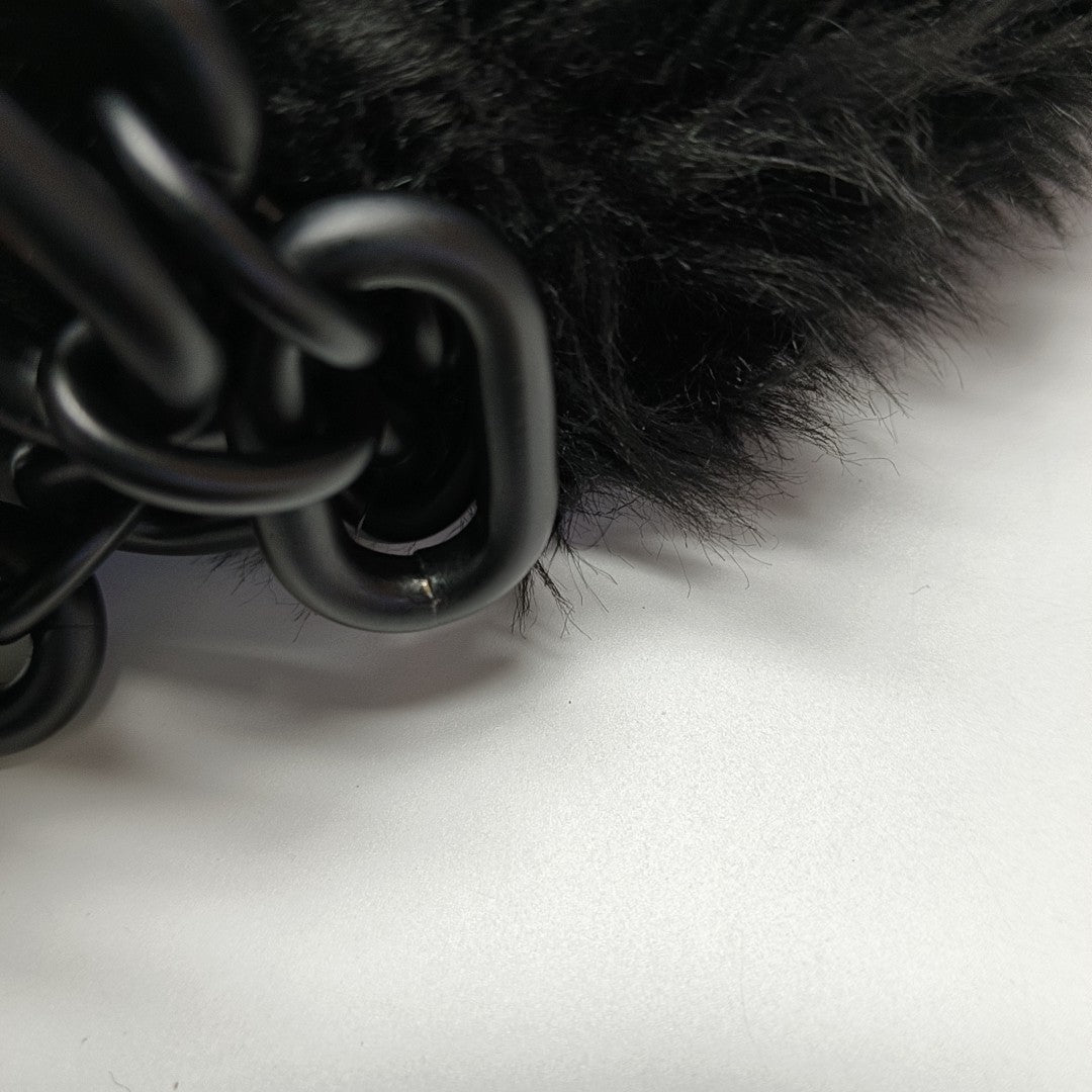 Hourglass Small Fabric Black