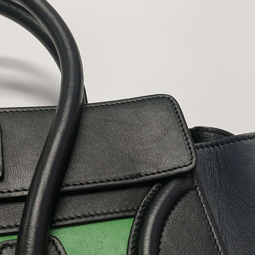 LUGGAGE Micro Calfskin Green