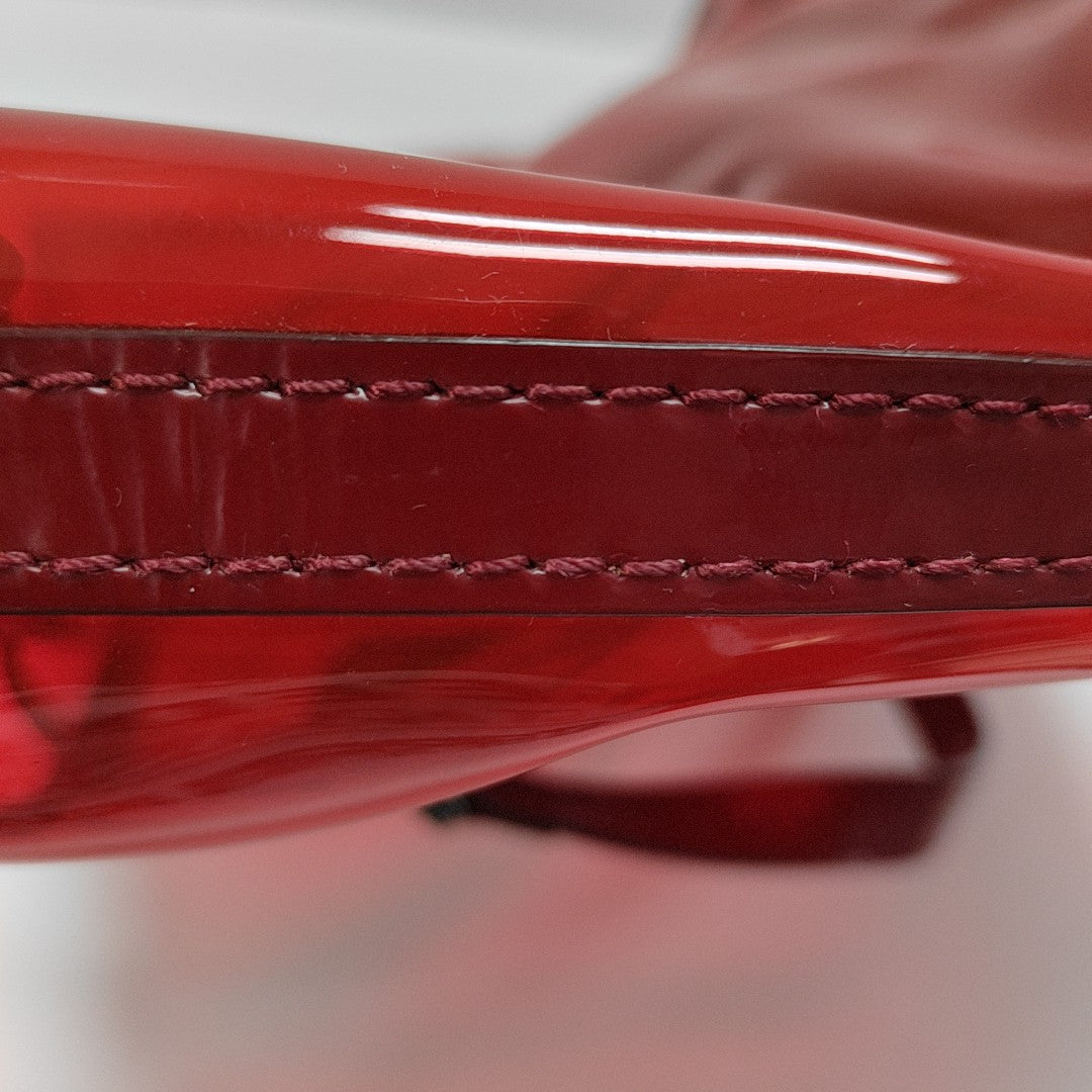 Plastic Red